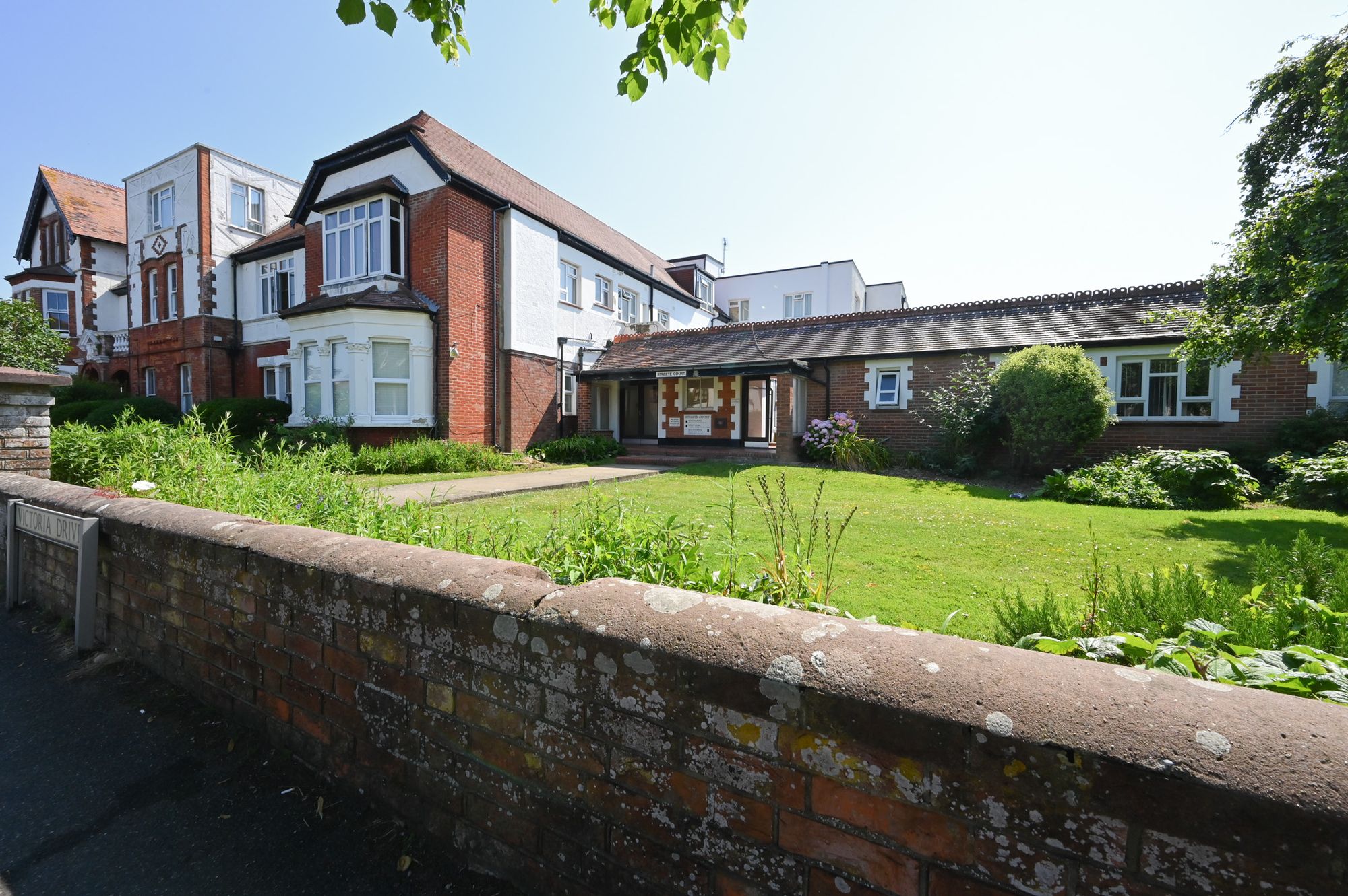 2 bed for sale in Victoria Drive, Bognor Regis  - Property Image 1