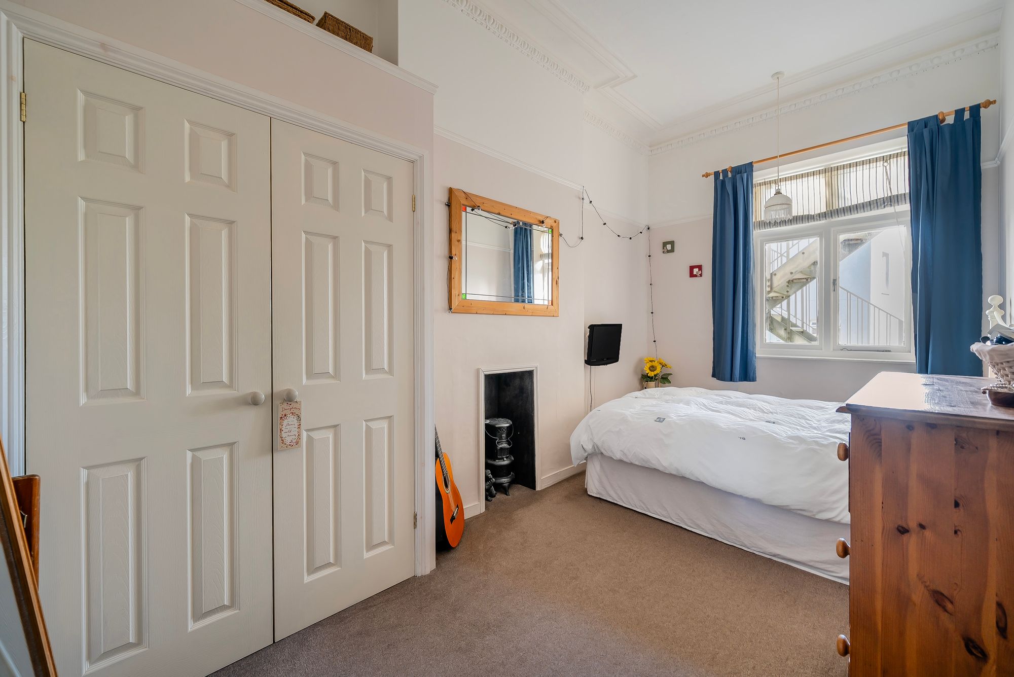 1 bed for sale in Park Terrace, Bognor Regis  - Property Image 6