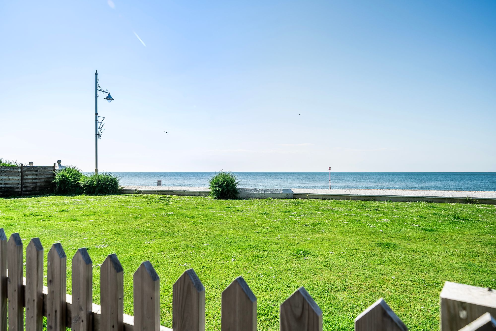 1 bed for sale in Park Terrace, Bognor Regis  - Property Image 9