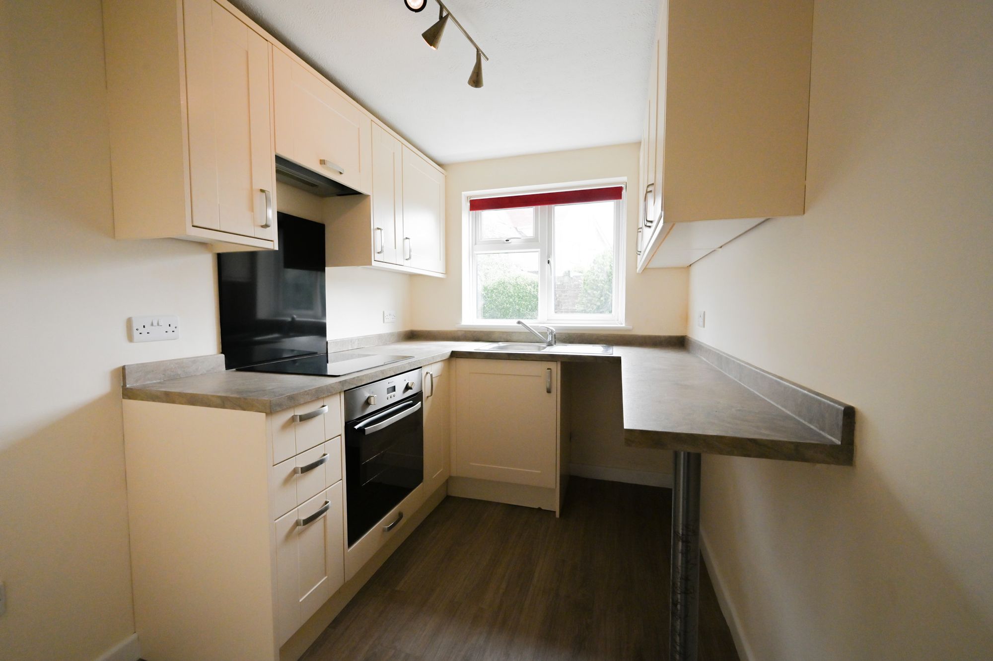 1 bed apartment for sale in Aldwick Avenue, Bognor Regis  - Property Image 3