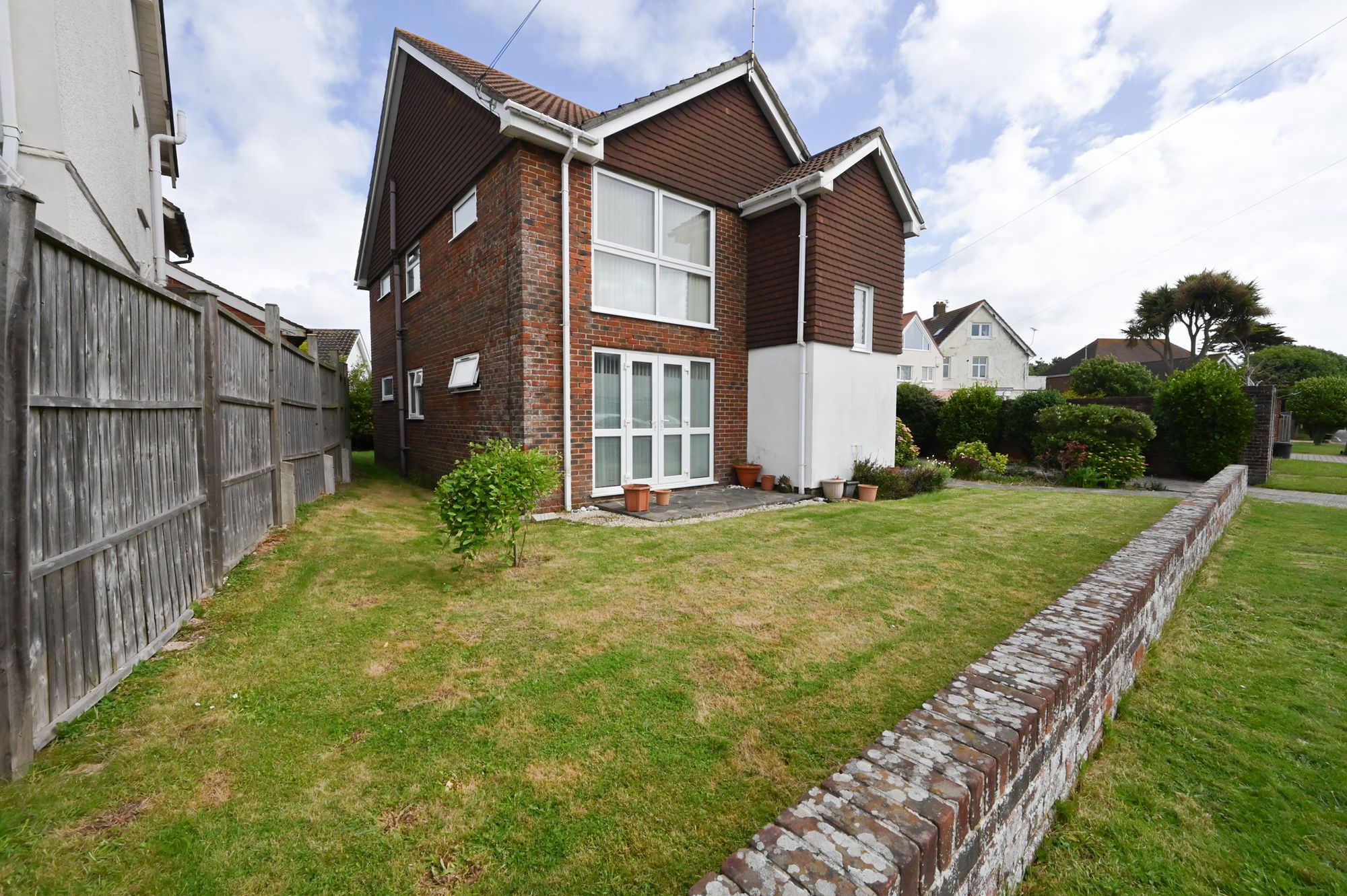 1 bed apartment for sale in Aldwick Avenue, Bognor Regis  - Property Image 1