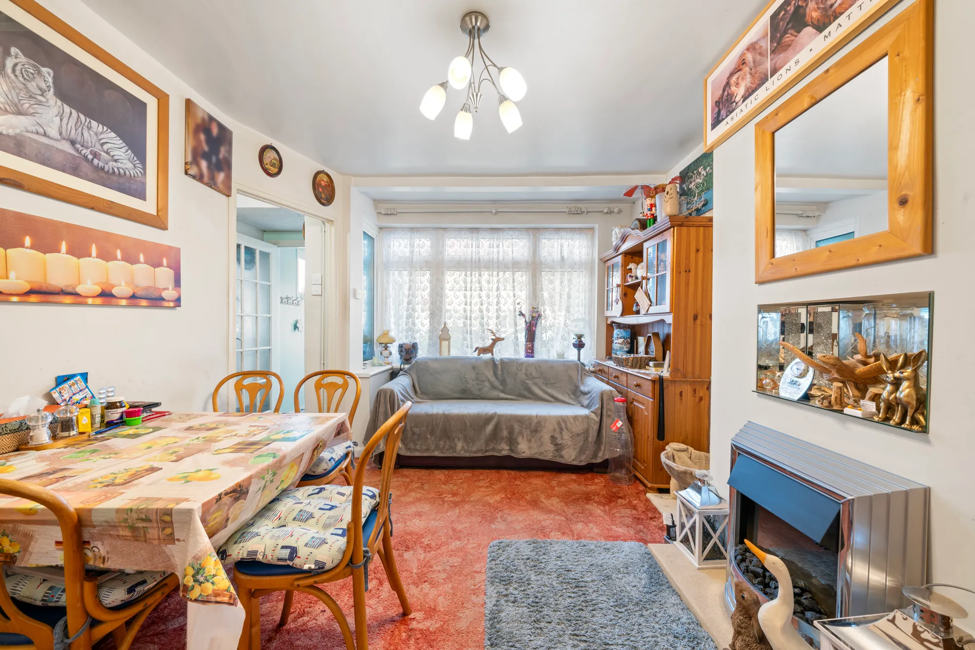 2 bed terraced house for sale in Cranford Avenue, Staines-Upon-Thames 3