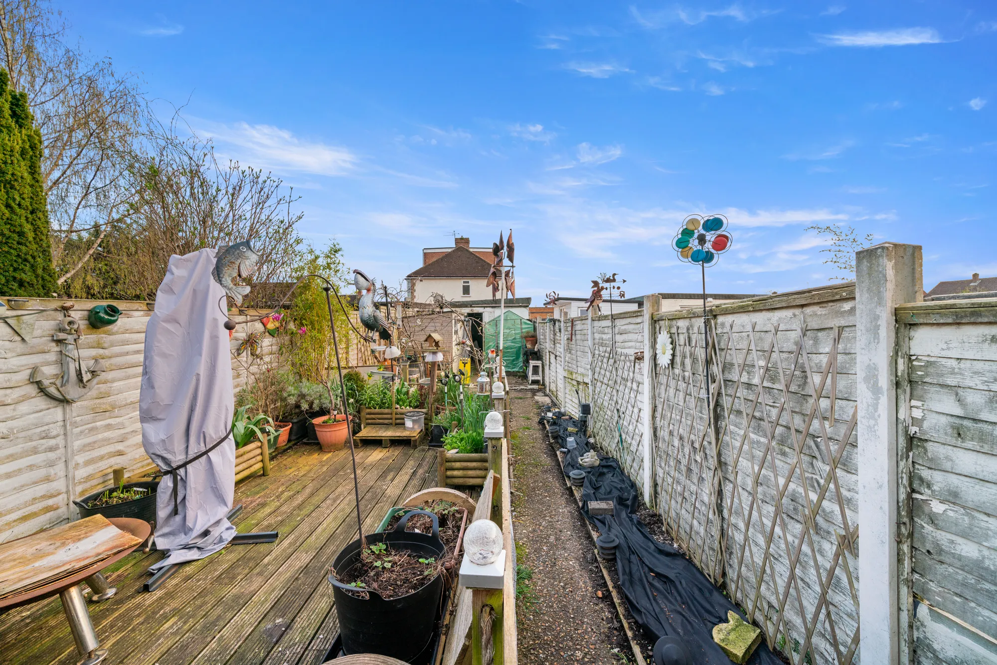 2 bed terraced house for sale in Cranford Avenue, Staines-Upon-Thames 13