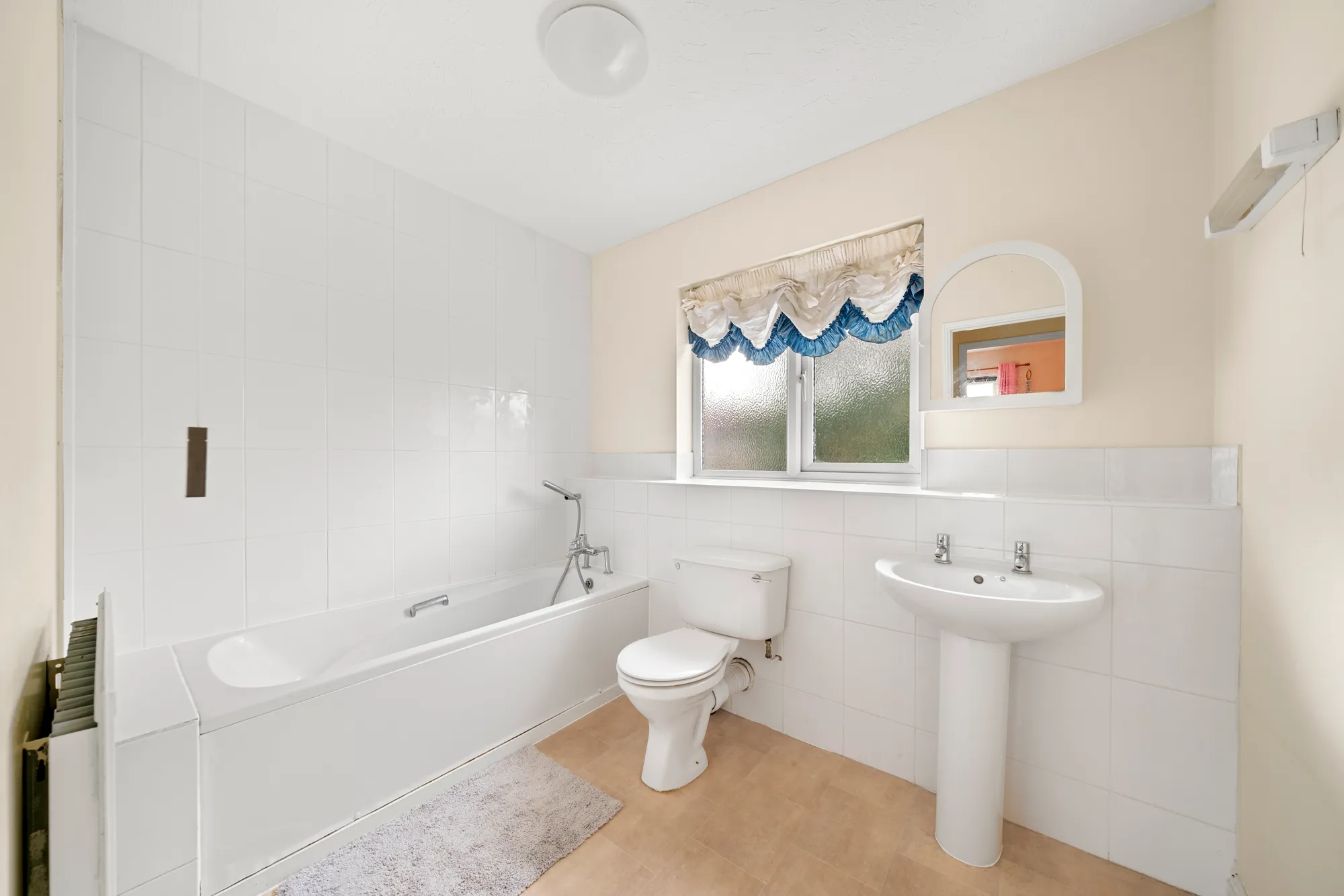 3 bed mid-terraced house for sale in Hartigan Place, Reading  - Property Image 11