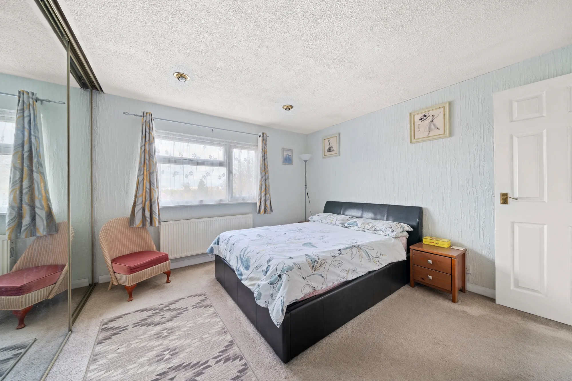 3 bed semi-detached house for sale in Staines Road, Feltham  - Property Image 10