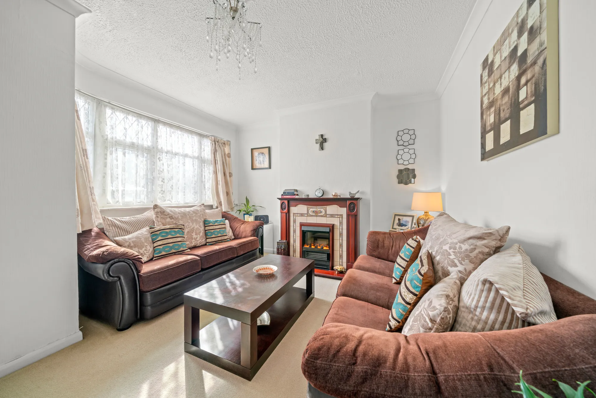3 bed semi-detached house for sale in Staines Road, Feltham  - Property Image 2