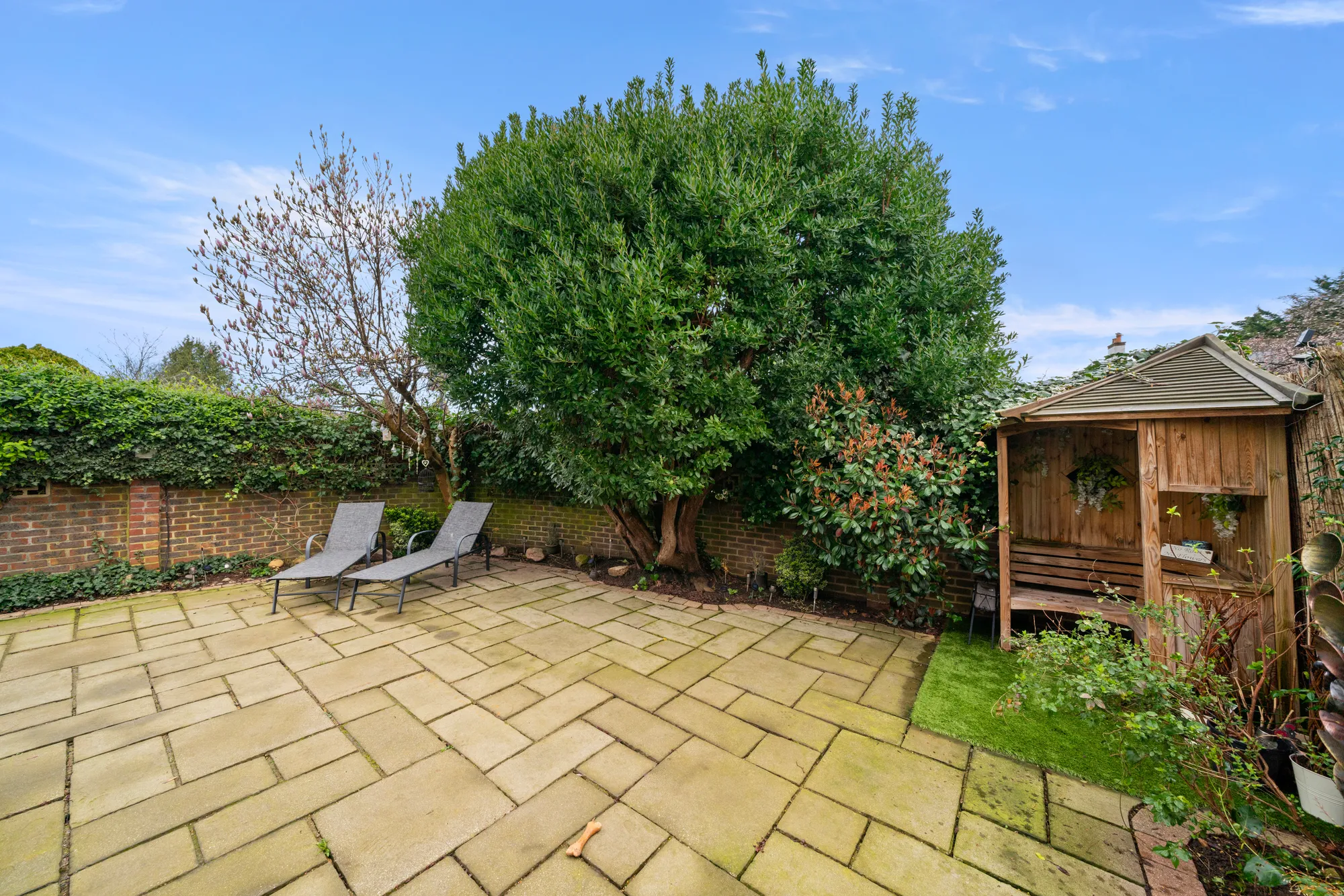 4 bed end of terrace house for sale in The Mallards, Staines-Upon-Thames 18