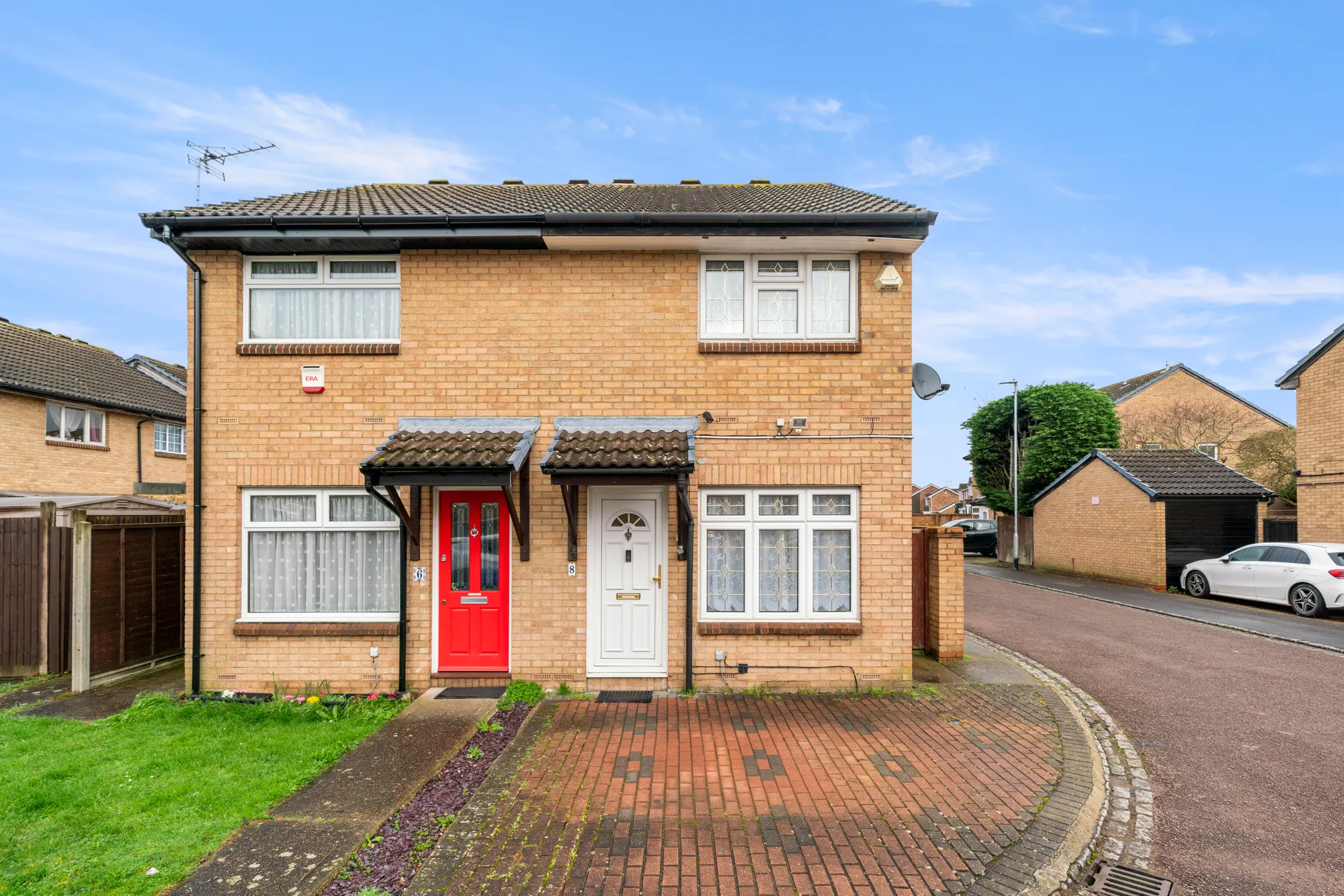 2 bed semi-detached house for sale in Alba Close, Hayes - Property Image 1