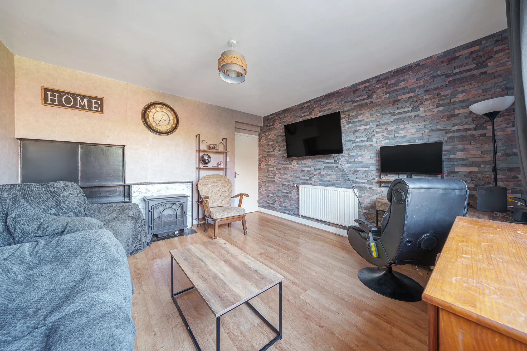 1 bed apartment for sale in Tomlin Road, Slough 3