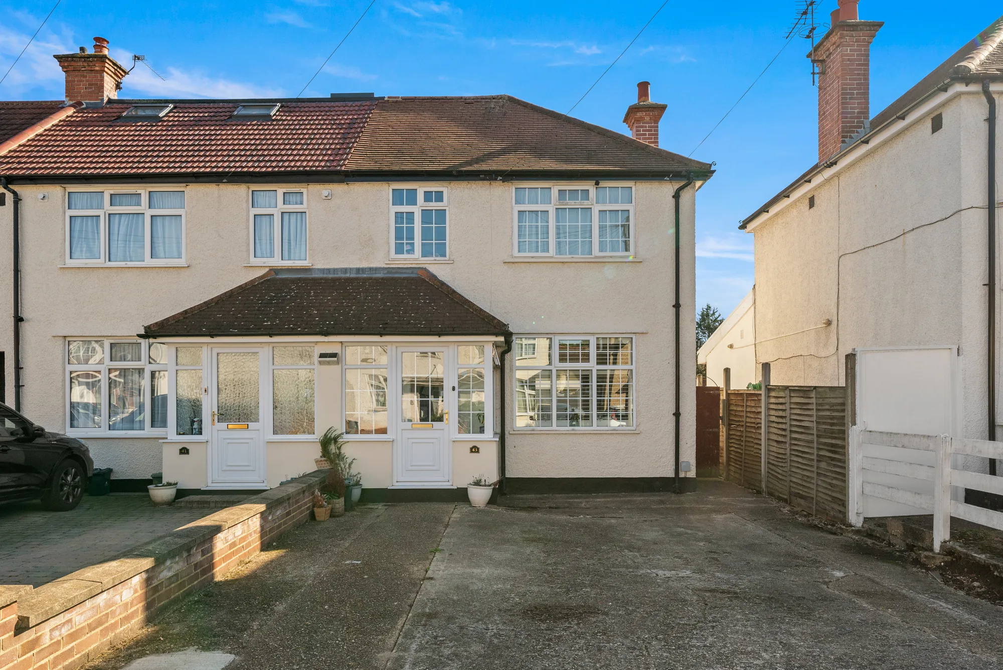 3 bed end of terrace house for sale in Blandford Waye, Hayes - Property Image 1