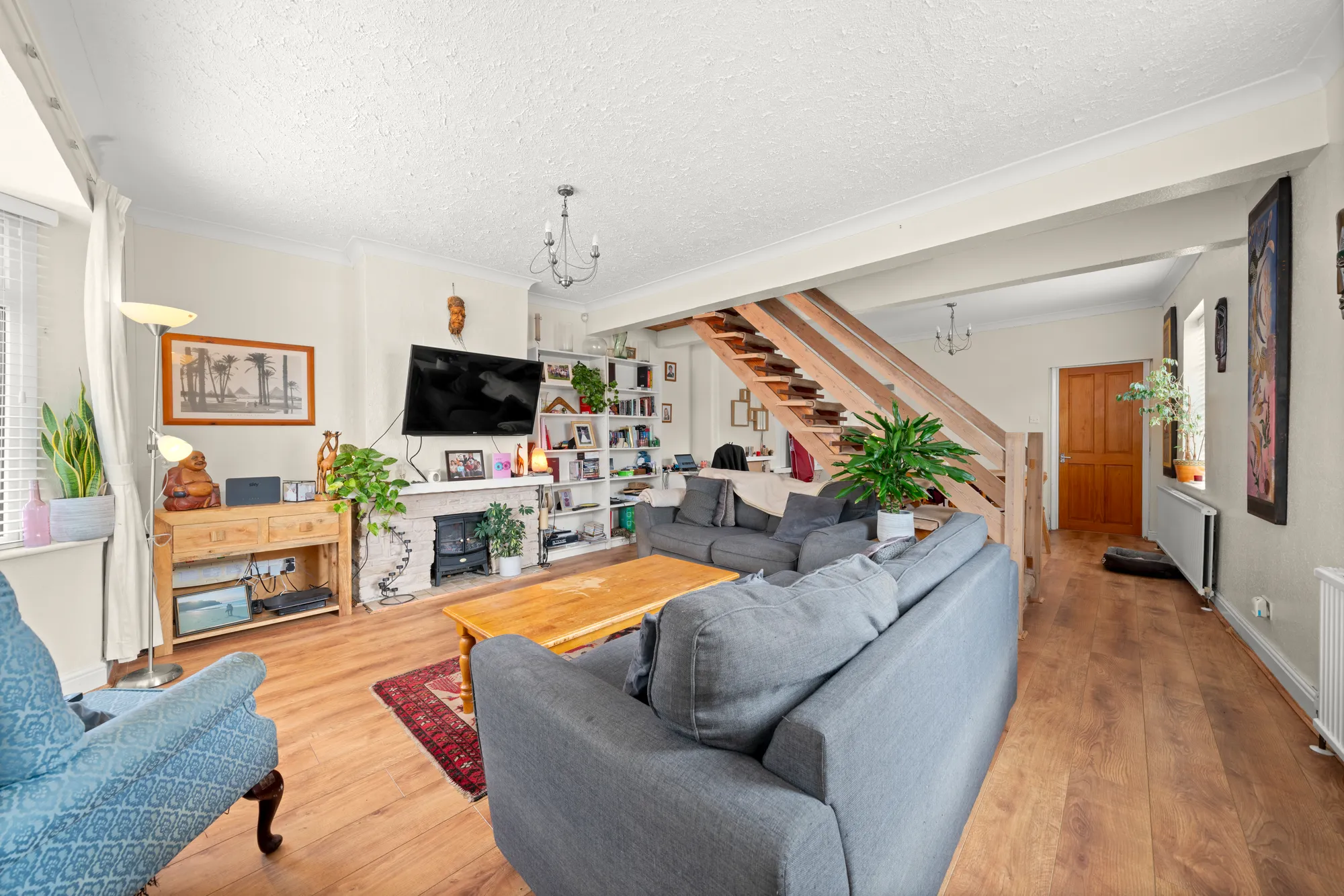 4 bed end of terrace house for sale in Chestnut Grove, Staines-Upon-Thames 5