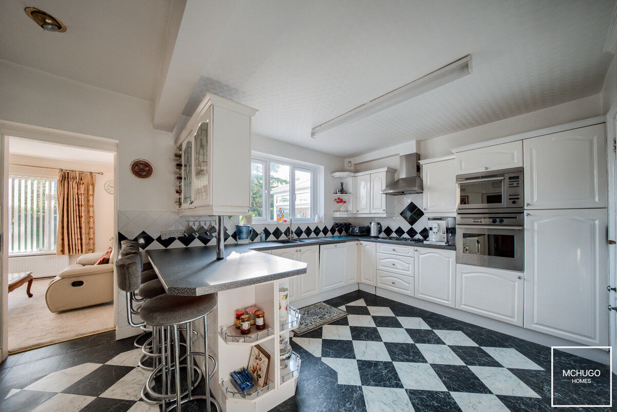 5 bed detached house for sale in Lordswood Road, Harborne, B17  - Property Image 4