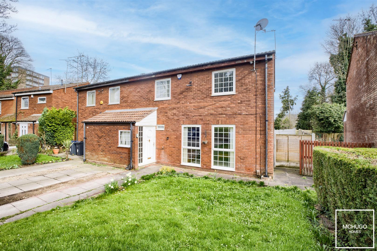 4 bed semi-detached house for sale in Cley Close, Birmingham, B5 7