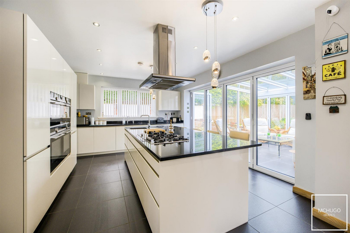 4 bed detached house for sale in Knightlow Road, Harborne  - Property Image 3