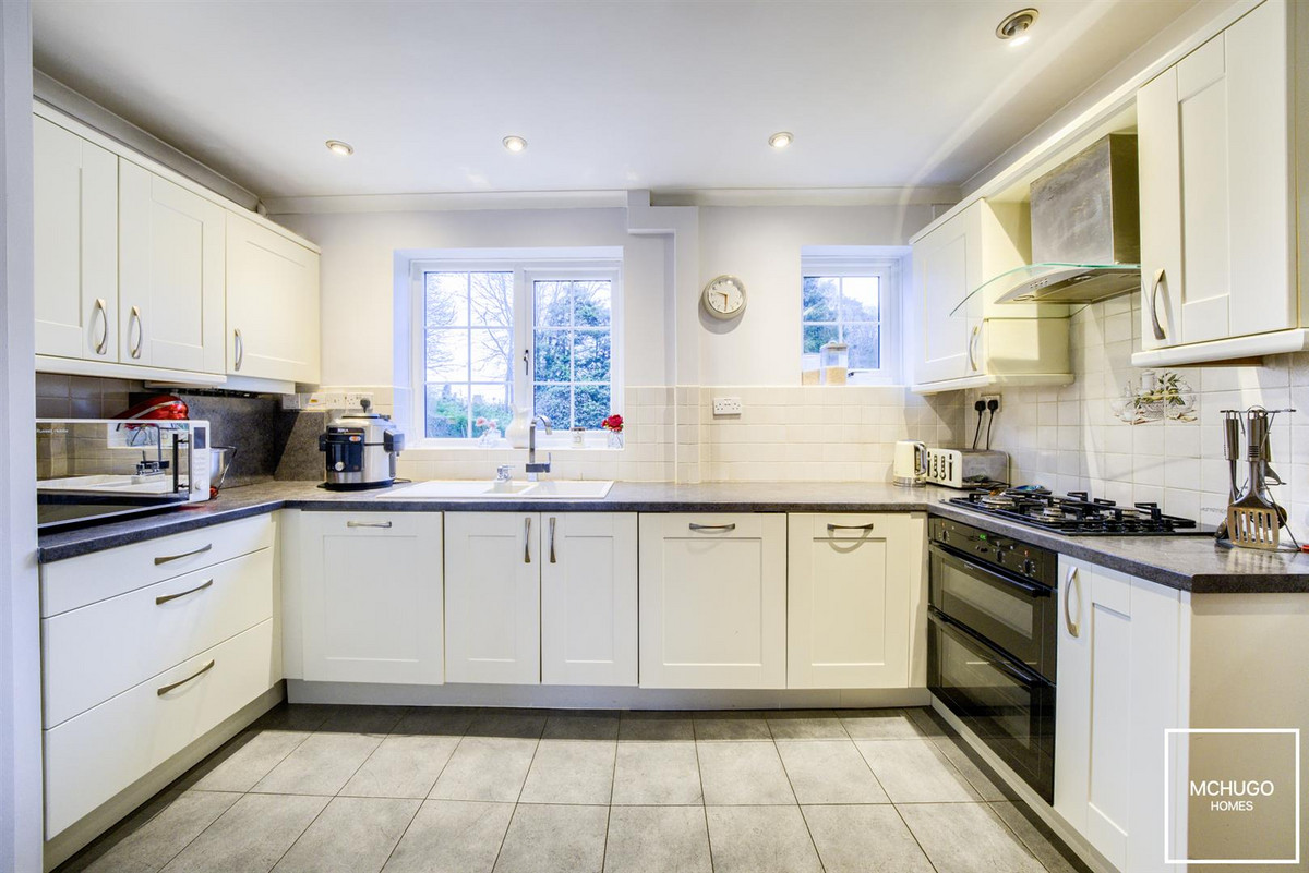3 bed semi-detached house for sale in Hemyock Road, Bournville Village Trust  - Property Image 3