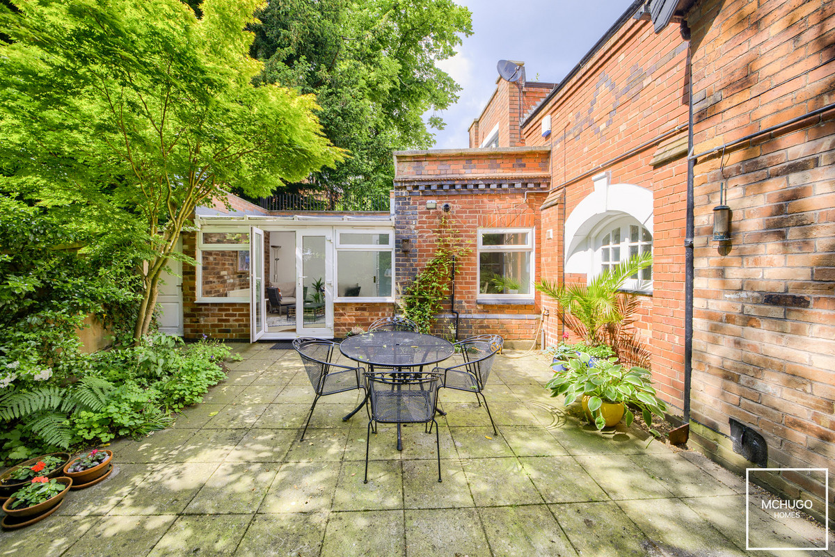 2 bed for sale in Meadow Road, Birmingham  - Property Image 1