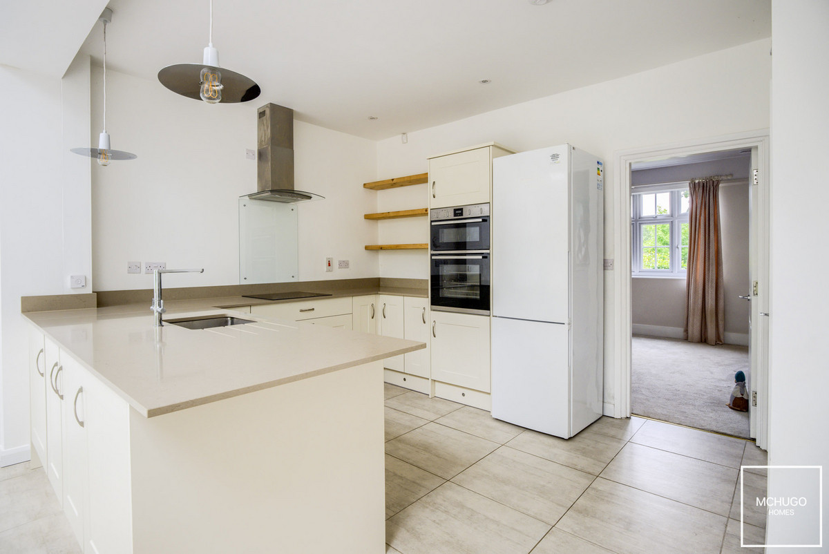 3 bed terraced house for sale in West Pathway, Birmingham  - Property Image 4