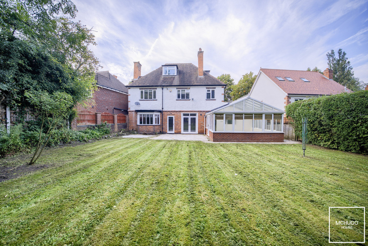 5 bed detached house for sale in Carisbrooke Road, Birmingham  - Property Image 2