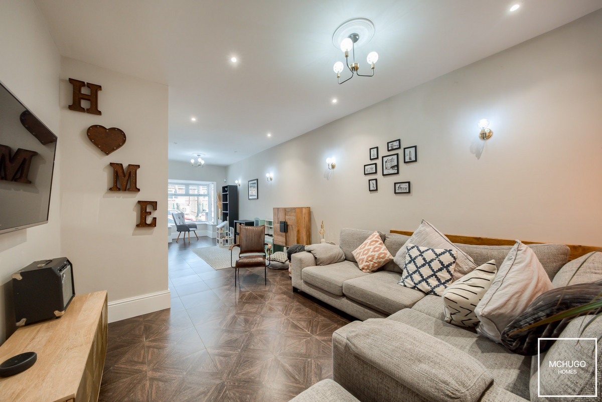 4 bed terraced house for sale in Wood Lane, Birmingham  - Property Image 4