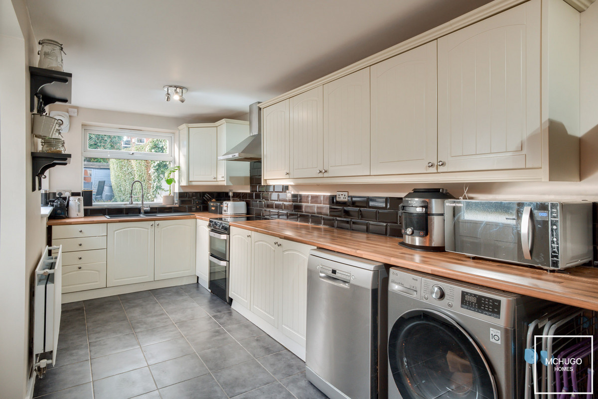 4 bed terraced house for sale in Wood Lane, Birmingham  - Property Image 8