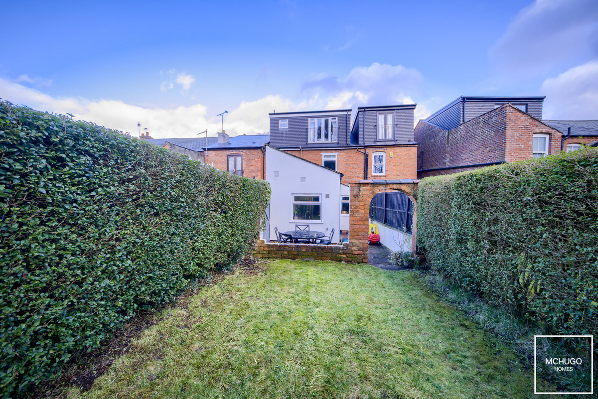 4 bed terraced house for sale in Wood Lane, Birmingham  - Property Image 2