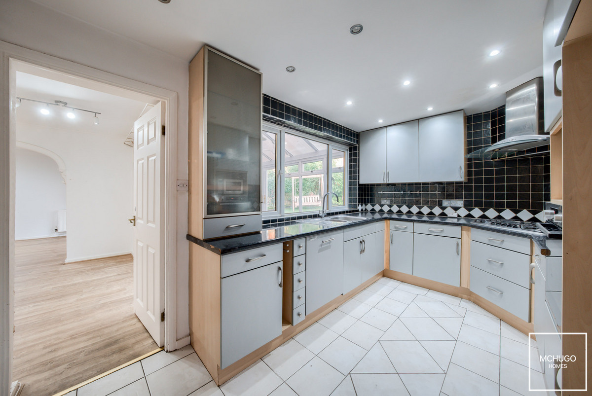 4 bed semi-detached house for sale in Augustus Road, Birmingham  - Property Image 3