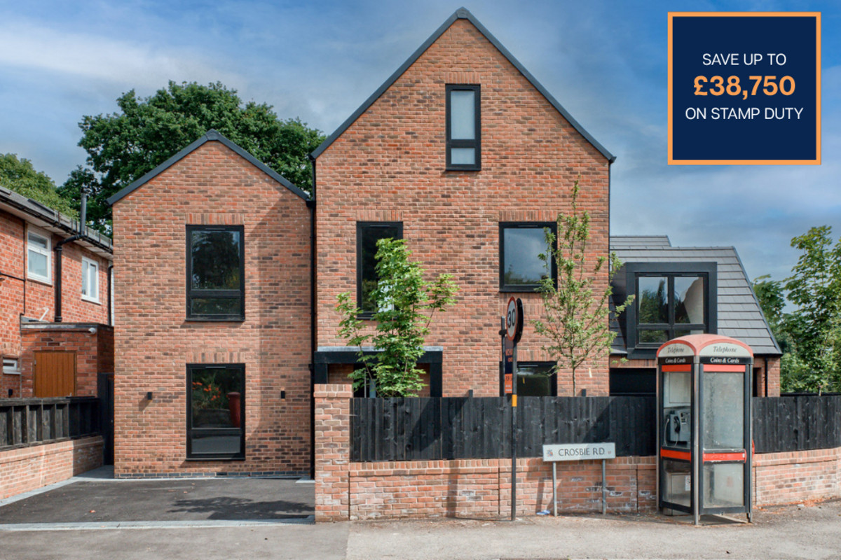 5 bed detached house for sale in Crosbie Road, Birmingham  - Property Image 1