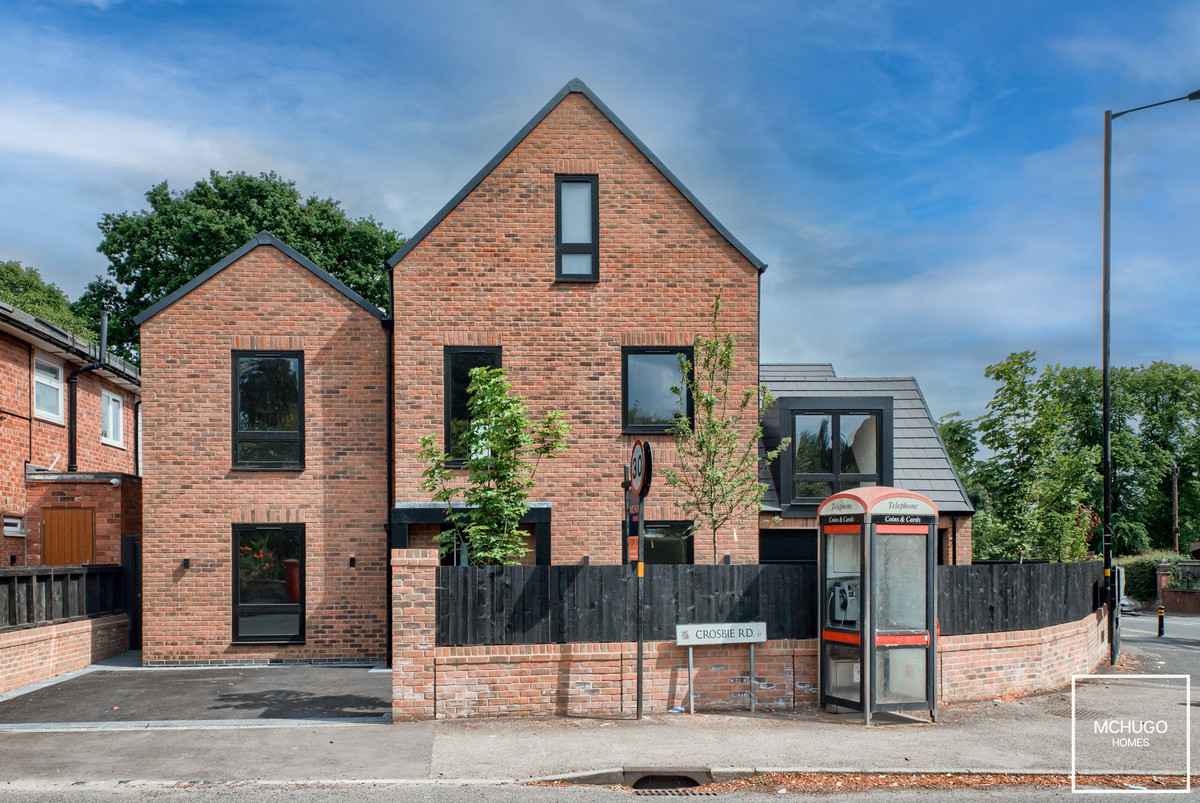 5 bed detached house for sale in Crosbie Road, Birmingham, B17