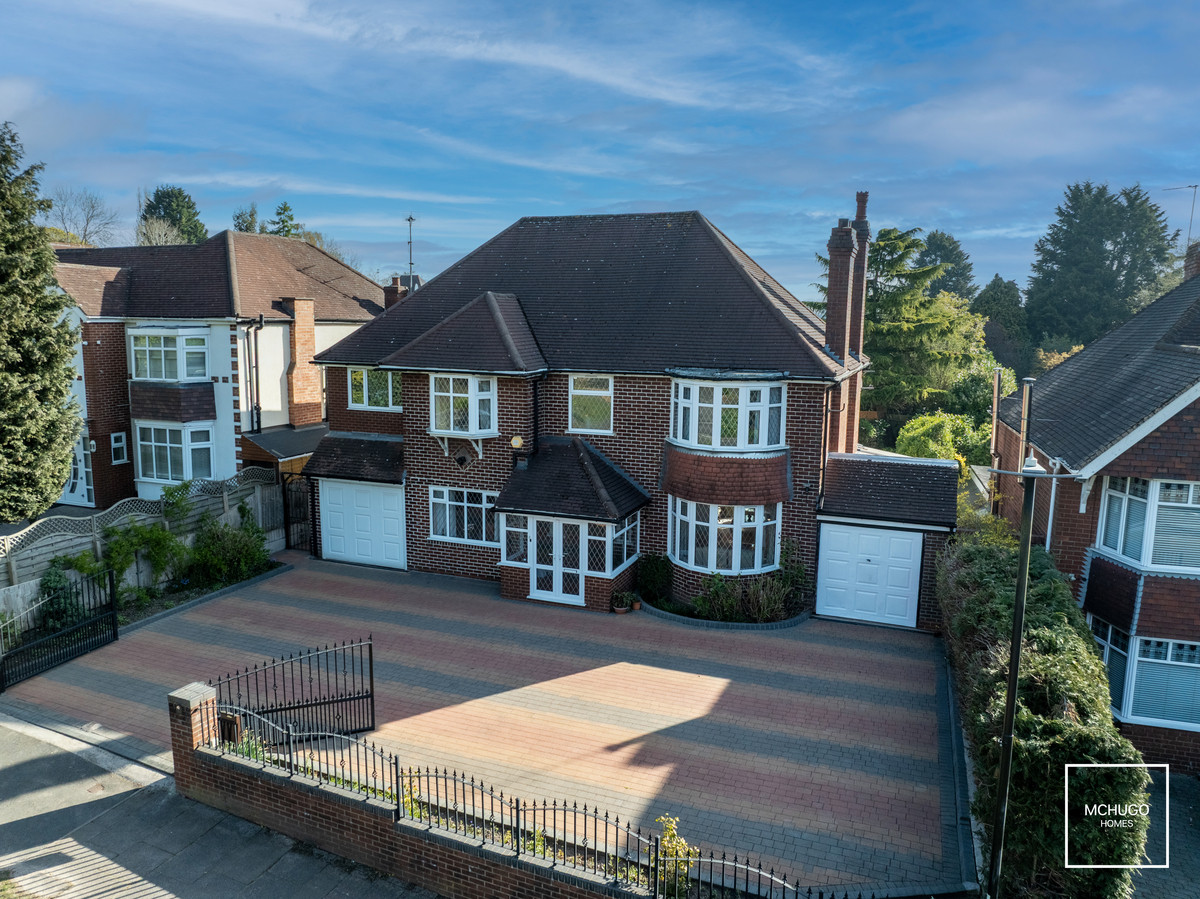 5 bed detached house for sale in Lordswood Road, Birmingham, B17
