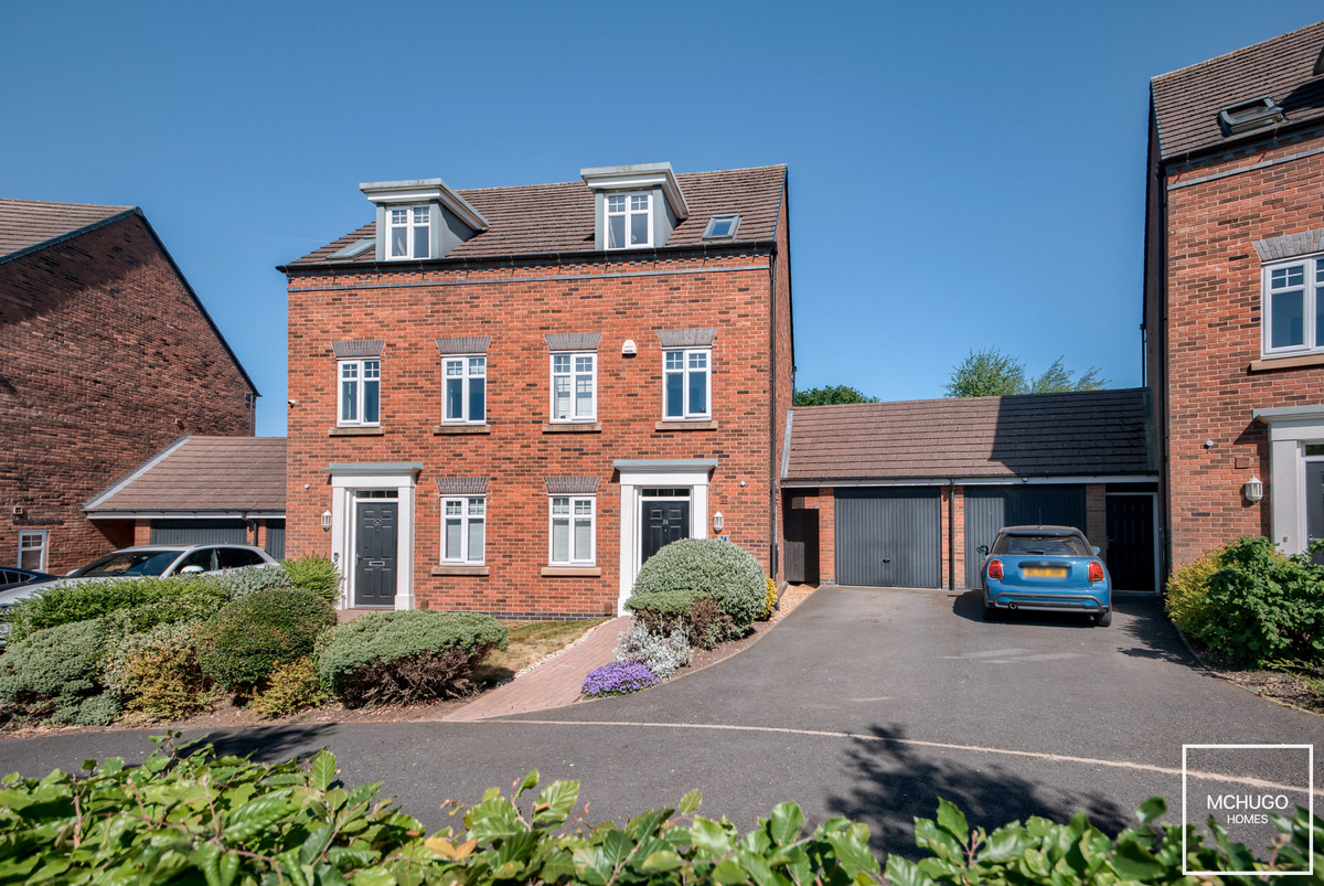 3 bed semi-detached house for sale in Perrott Way, Birmingham, B17