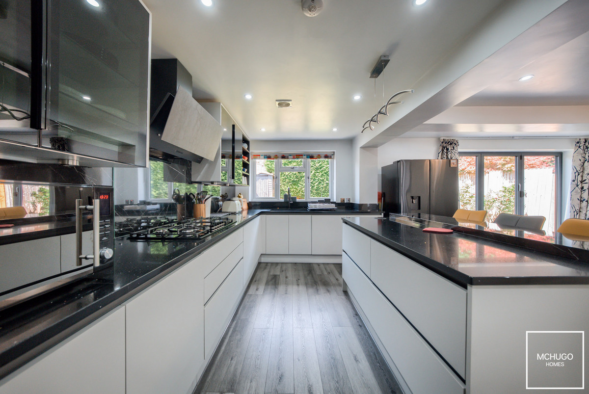 4 bed detached house for sale in Marshwood Croft, Halesowen  - Property Image 4