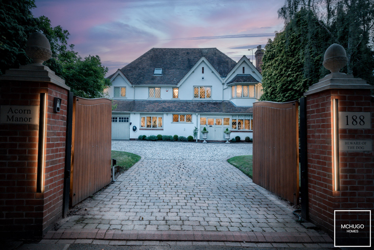5 bed detached house for sale in Lordswood Road, Birmingham, B17