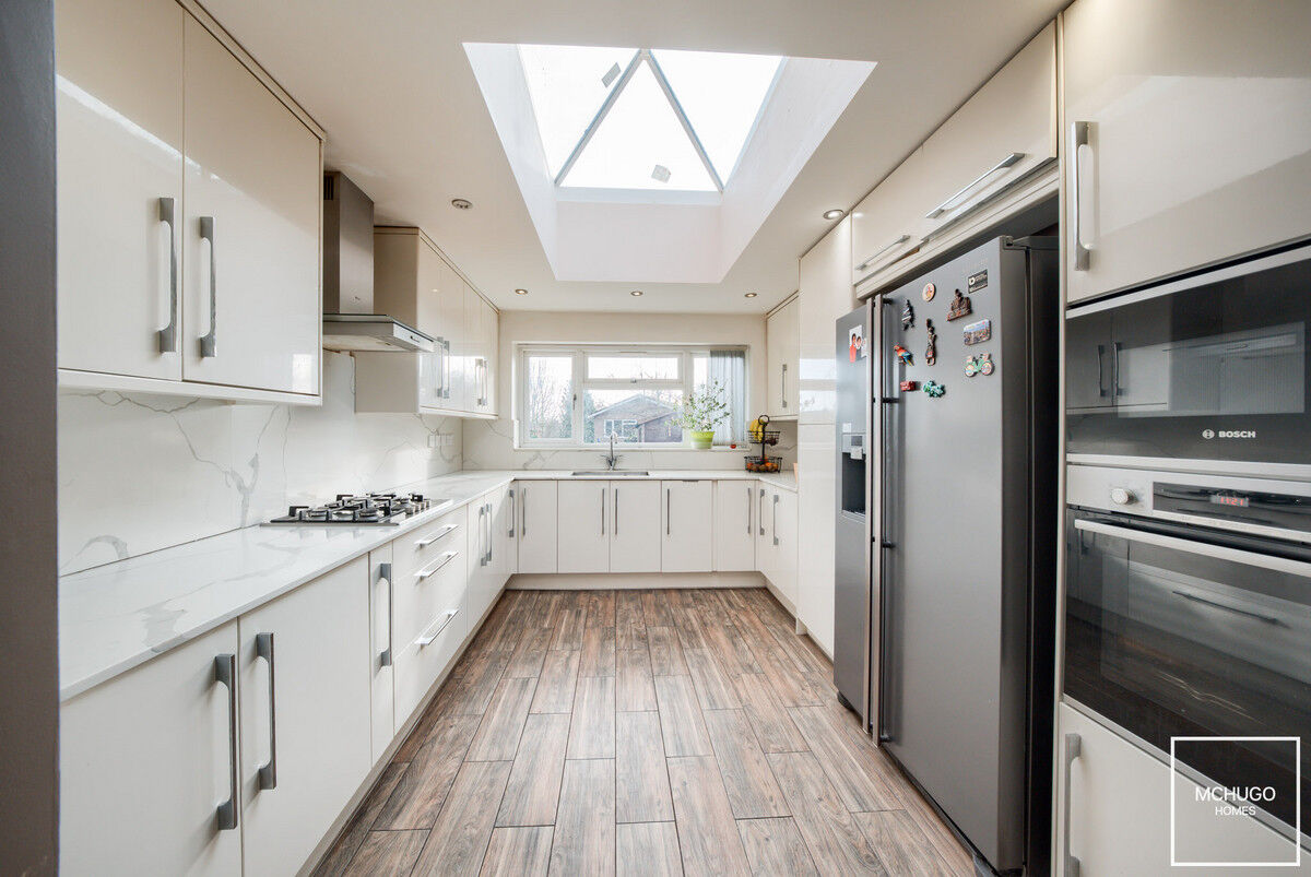 4 bed detached house for sale in Kesteven Close, Edgbaston, B15 2UT  - Property Image 4