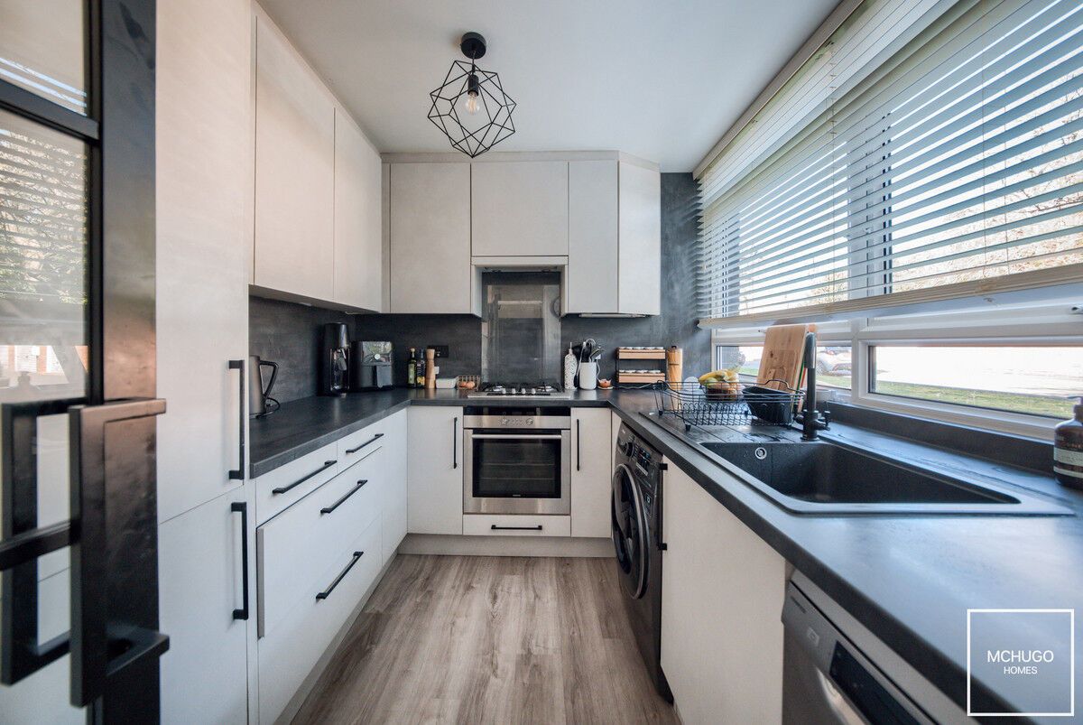 2 bed flat for sale in Woodbourne, Augustus Road, Edgbaston, B15 3PH  - Property Image 5