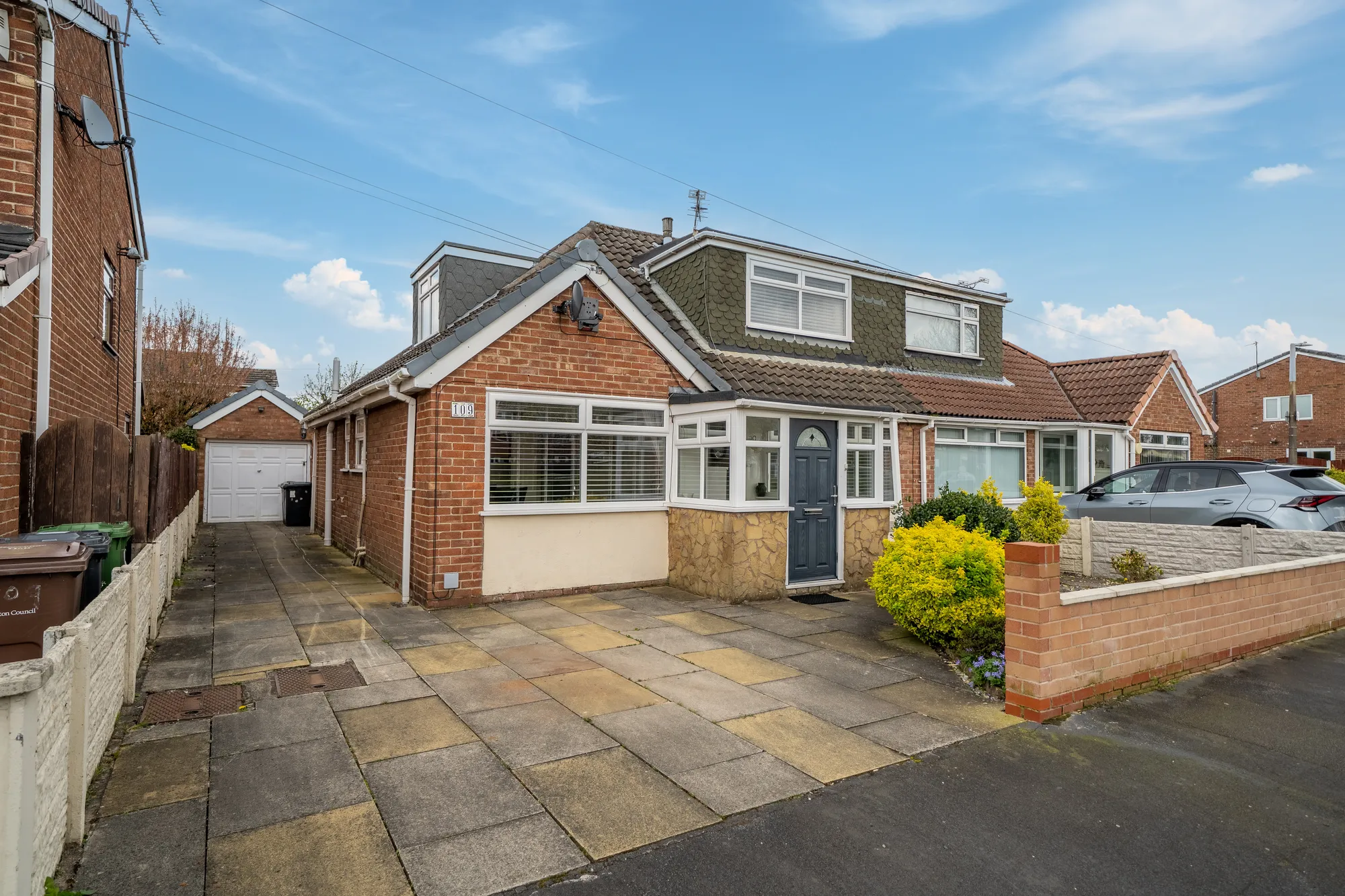 Step into your dream home with this huge 4 Bedroom Bungalow, a true gem waiting for its perfect match. Located in a sought-after area with the convenience of local amenities like Maghull North Train Station and M57 nearby, this Semi-Detached Dormer Bungalow is a delightful find.