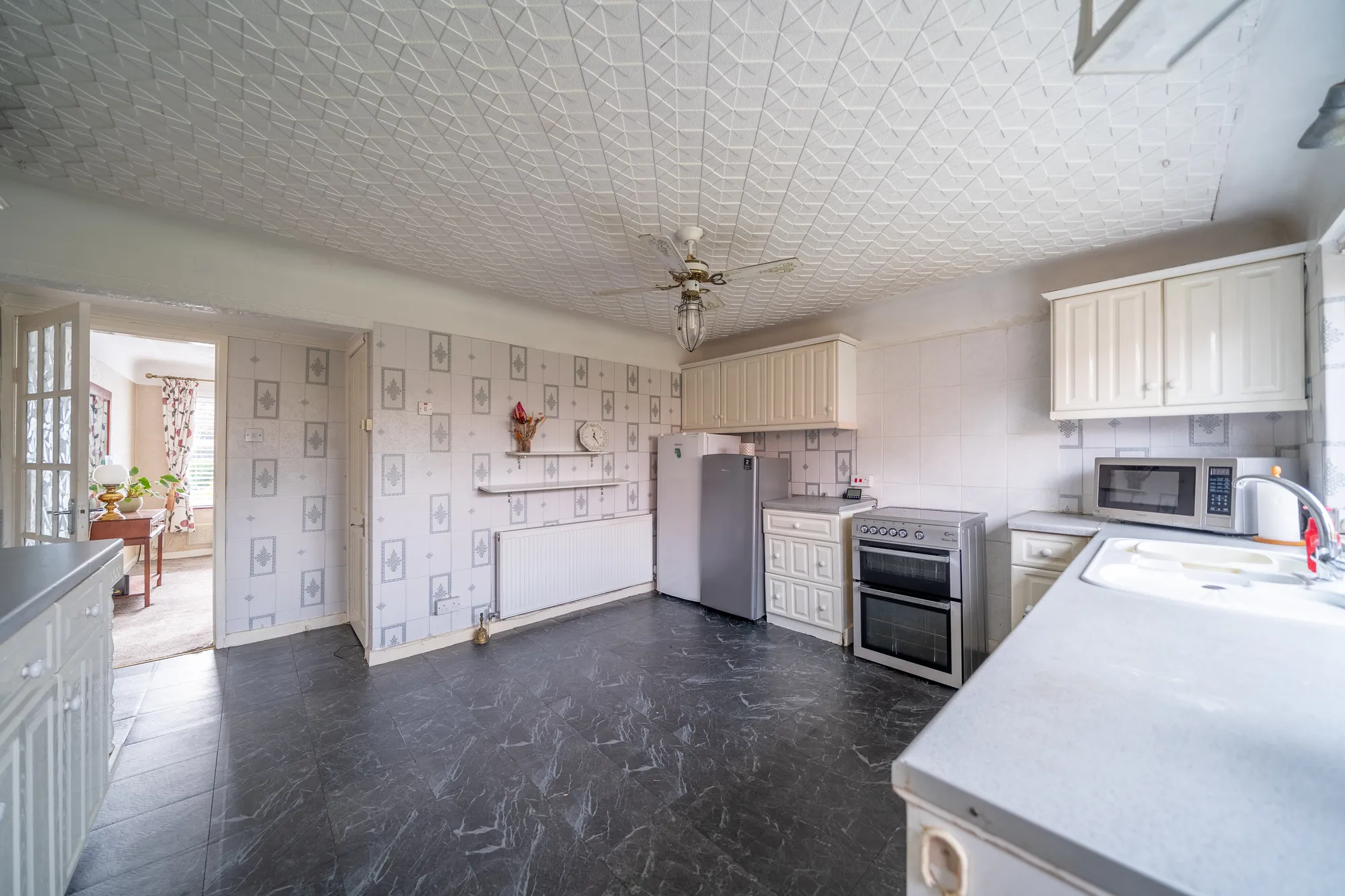 4 bed semi-detached bungalow for sale in Moss Lane, Liverpool  - Property Image 8