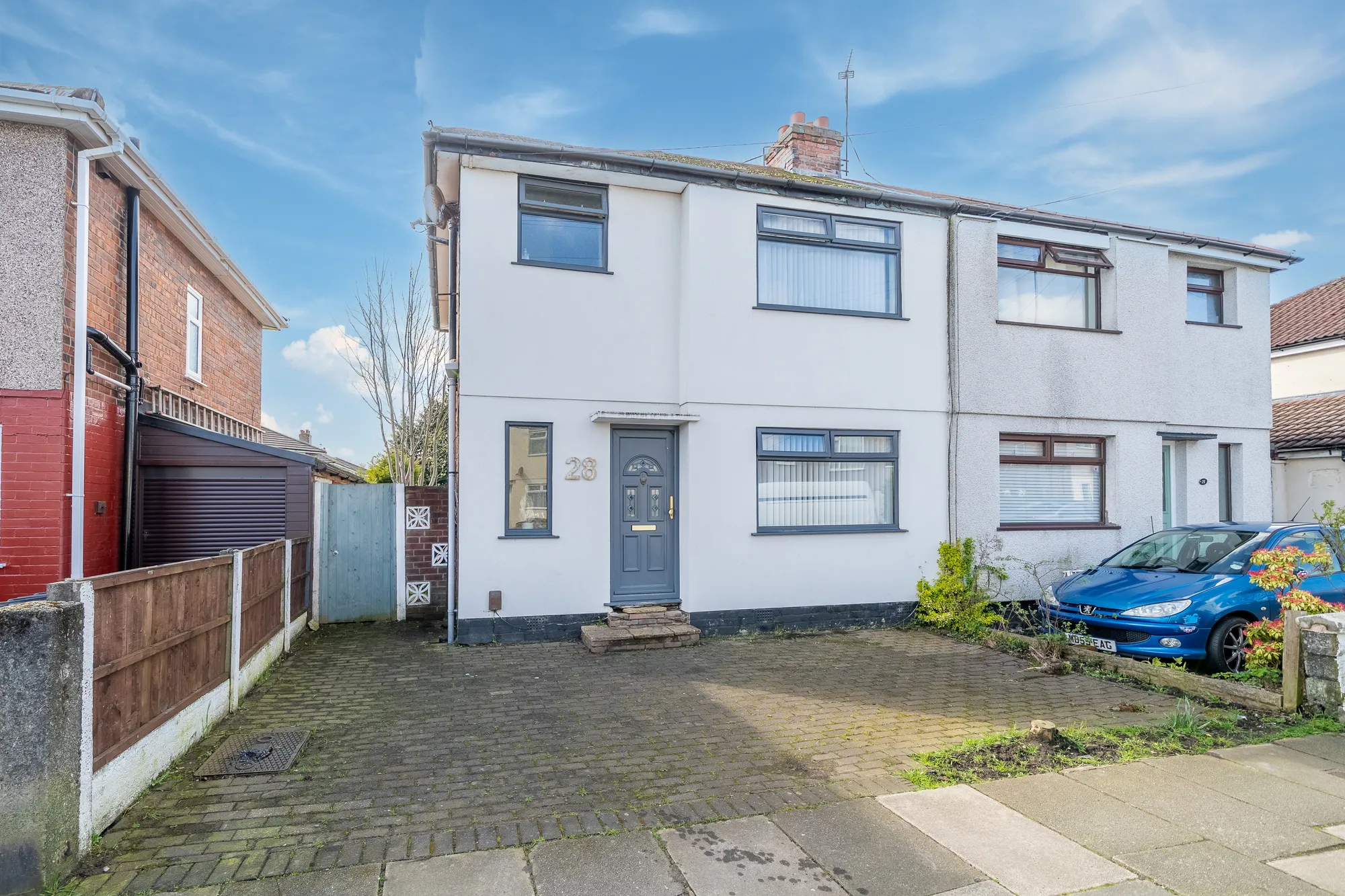 Inviting 3-bed semi-detached home in vibrant Maghull. Expansive open-plan layout, separate lounge, and a huge rear garden for privacy and tranquillity. Large driveway, perfect for relaxing and entertaining. Enjoy the tranquil lifestyle of this thoughtfully designed sanctuary.