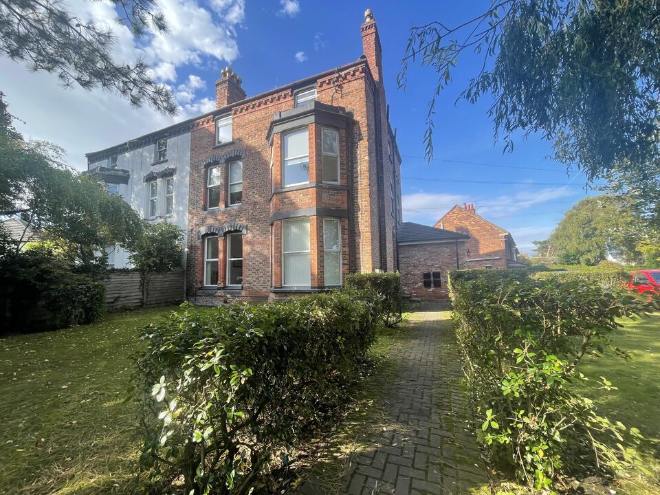 North Wall are delighted to market TO LET this immaculate top floor apartment in this beautiful converted Victorian villa with an abundance of charm and character. <br />
The well maintained ground have communal gardens, parking, and secure entrance to hallway and stairs with original banisters and ceiling coving. <br
/>
The apartment itself comprises; hallway, open plan lounge with kitchen, two double bedrooms, bathroom and the further benefit of a utility room. <br
/>
There is one allocated parking space included. Gas central heated and double glazed.<br
/>
Call North Wall to book your viewing!