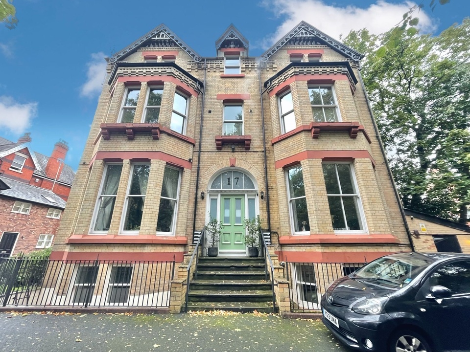 ***WOW WHAT A PROPERTY***<br />
***DREAM LOCATION FACING ONTO SEFTON PARK***<br
/>
North Wall are excited to market this beautiful apartment in this converted Victorian villa in the much sought after location of Aigburth Drive, Sefton Park. The property has been finished to an exceptional standard and has extras including granite work surface and breakfast bar, integrated dishwasher, walk in closet, Nest heating system and internet all included!