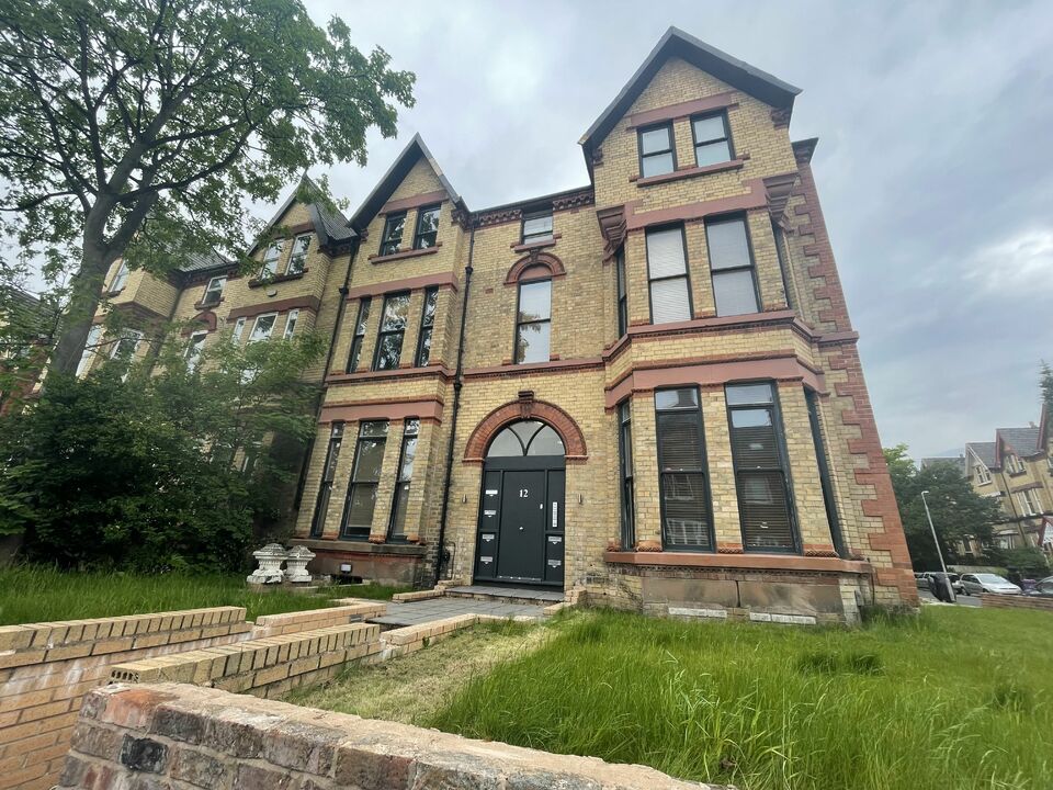 ***NEWLY RENOVATED*** <br />
'The Calderstones' North Wall are delighted to market this beautiful newly renovated first floor two bedroom two bathroom apartment set within this Victorian Villa. Ivanhoe Road is right in the heart of the hustle and bustle of Lark Lane and Sefton Park, and has amenities of Aigburth Road a short walk away.<br
/>
The building has been renovated to an exceptional standard by the landlord and we are pleased to now offer 'The Calderstones' to let, available from 1st September 2022.