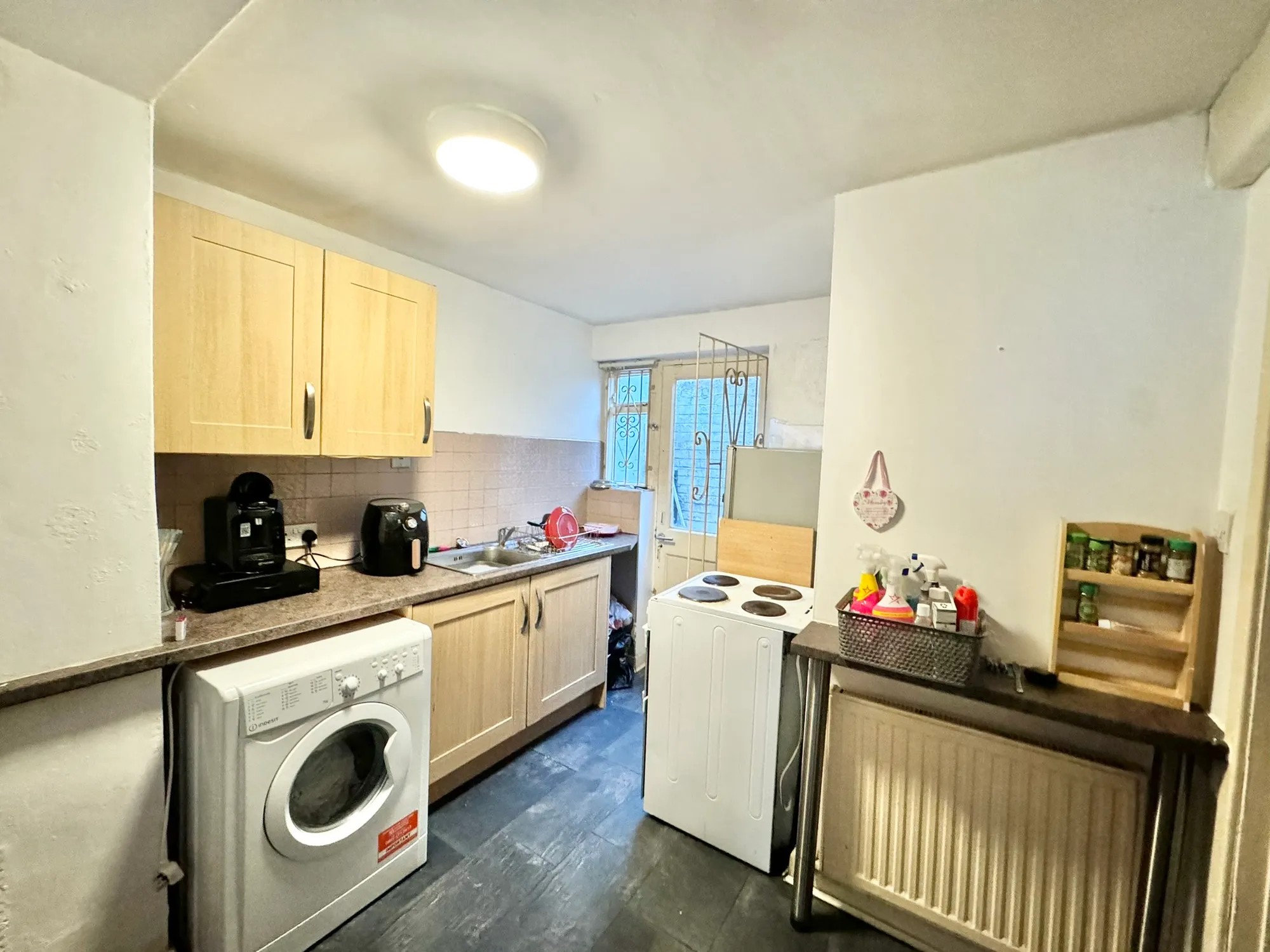 2 bed mid-terraced house to rent in Grantham Street, Liverpool  - Property Image 4