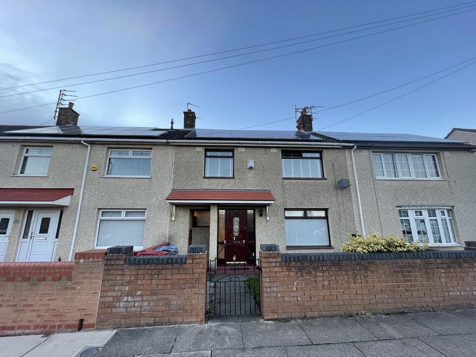 North Wall are delighted to present this lovely three bedroom terrace house in this popular location in Southdene, Kirkby. Broad Lane is convenient for both M57 and East Lancs Road and is in the catchment for popular schools.