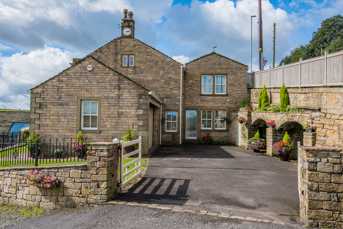 5 bed detached house for sale in Oldham Road Dobcross, Oldham 20
