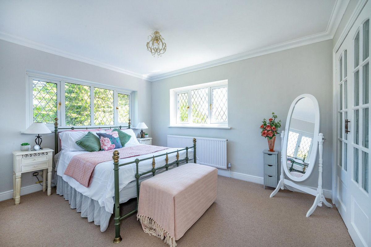 5 bed detached house for sale in Green Lane, Stockport 5