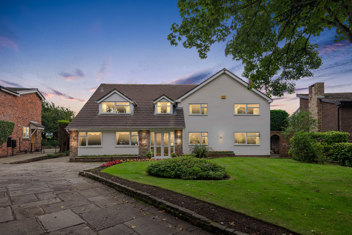 5 bed detached house for sale in Moss Lane, Stockport  - Property Image 1