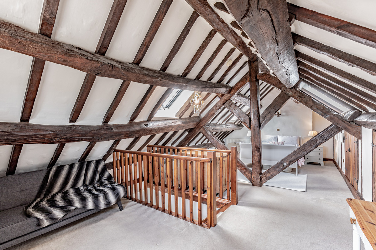 5 bed barn conversion for sale in Old Hall Lane, Stockport  - Property Image 16