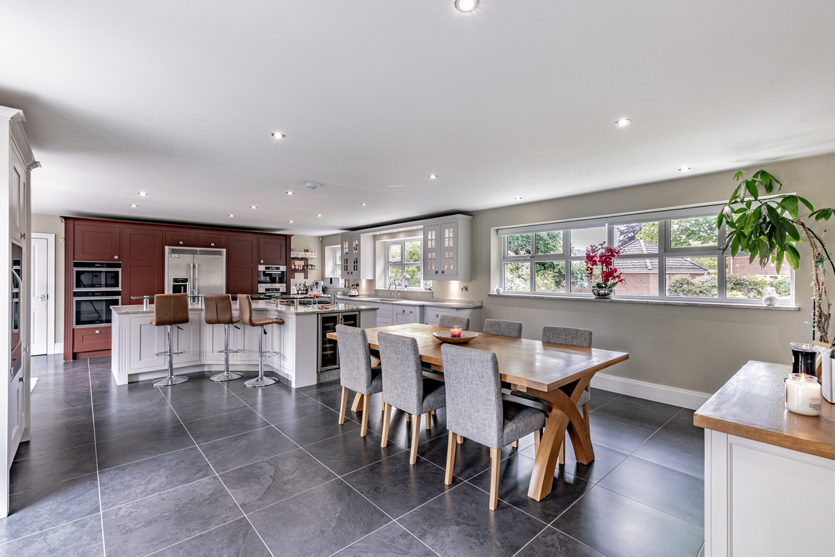 5 bed detached house for sale in West End Avenue, Cheadle 17
