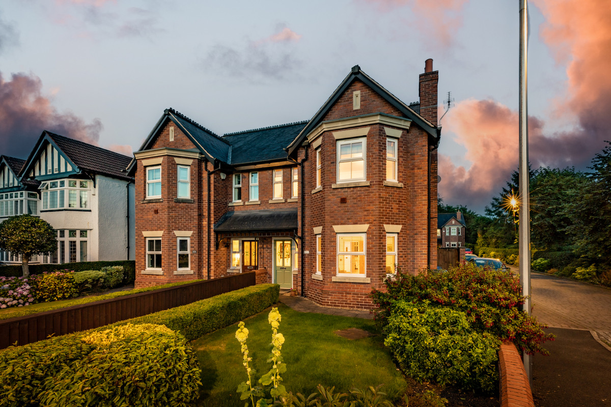 4 bed semi-detached house for sale in Albert Road, Cheadle 7