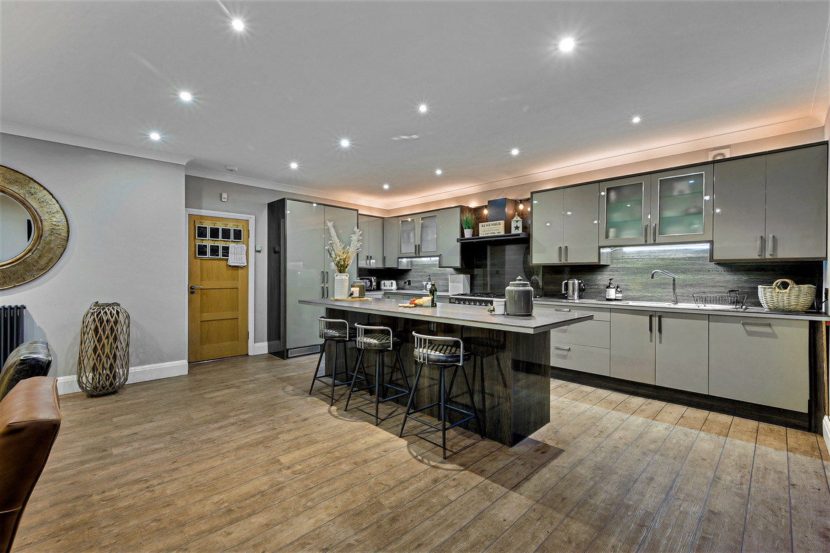 5 bed detached house for sale in Moss Lane, Stockport 26