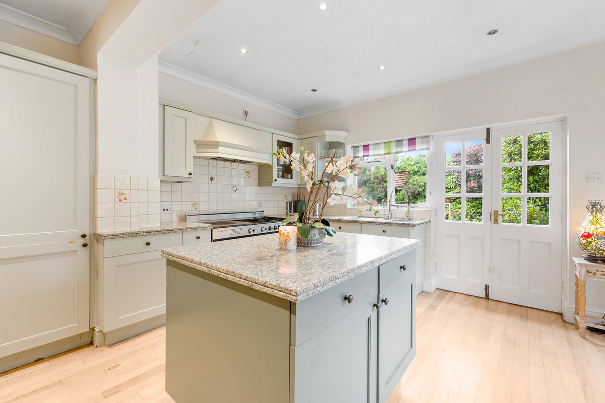 5 bed detached house for sale in Bramhall Lane South, Bramhall  - Property Image 13